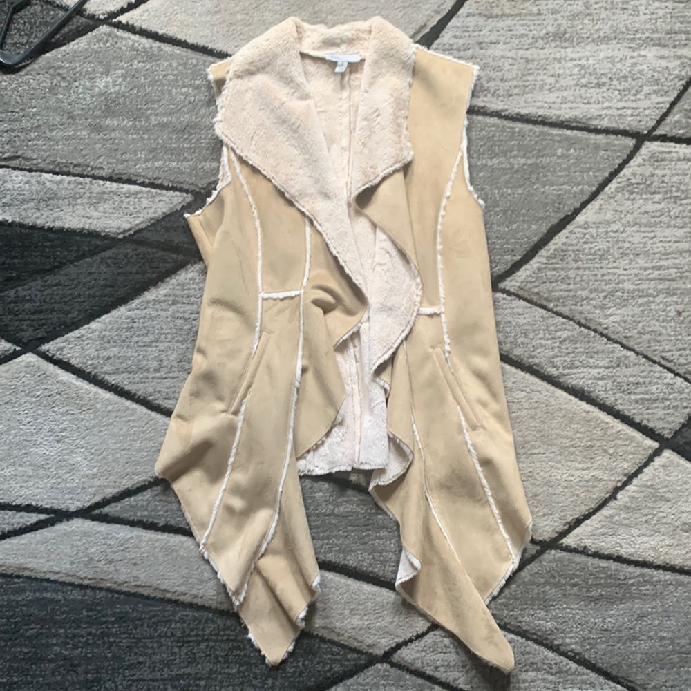 NWOT Linea Domani Vest (super soft)
